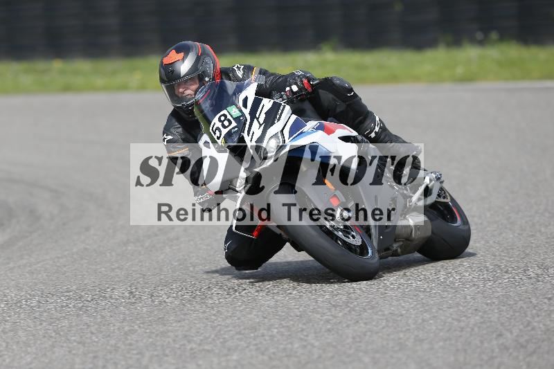 /Archiv-2025/53 16.09.2025 Track Day Domi Aegerter ADR/Gruppe gruen/58